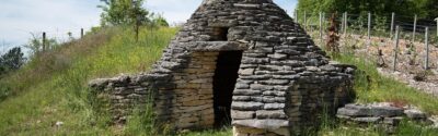 Photo d'une cabane en pierre