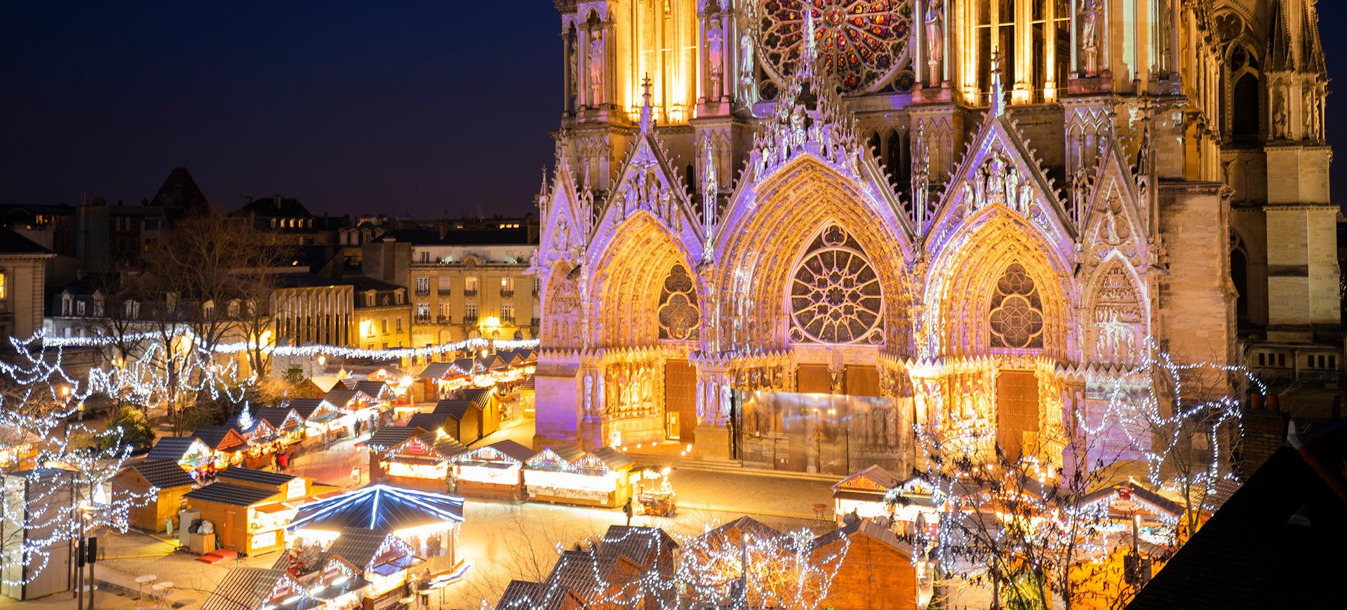 Kathedraal van Reims met Kerstmis