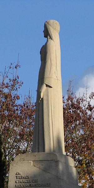 statue reconnaissance de protection pendant la 1gmcot sainte menehould collcdt marne 1 - Tourisme dans la Marne en Champagne