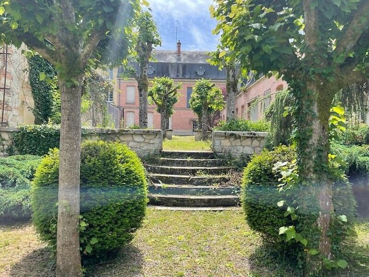 Jardin ancienne sous-préfecture de Sainte-Ménehould