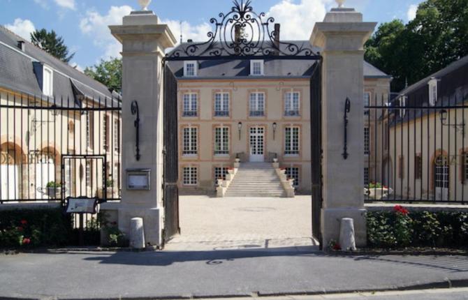 Château de Pierry